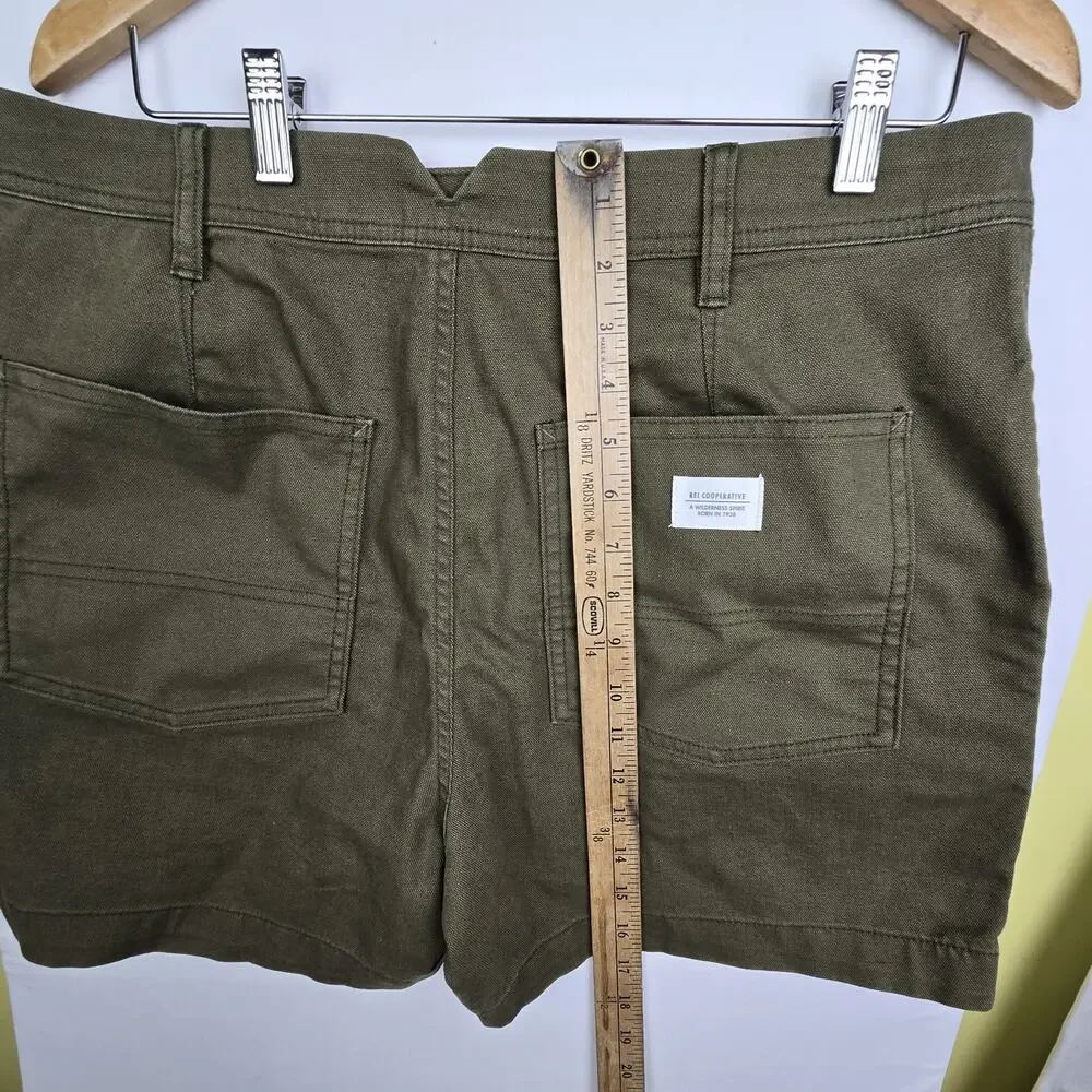 REI Co-op Womens Cargo Shorts Utility Pockets Trailsmith Olive‎ Green Size 14